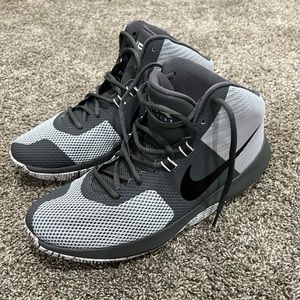 NWT Nike Air Precision
